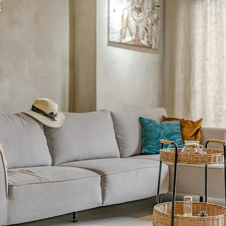 Paraiso Terrace بلايا بارايسو